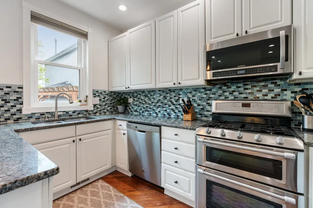 2839 North Wolcott Avenue Chicago IL 60657