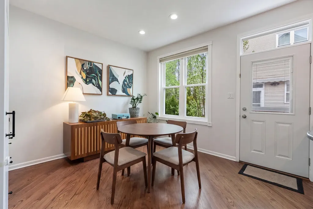2839 North Wolcott Avenue Chicago IL 60657