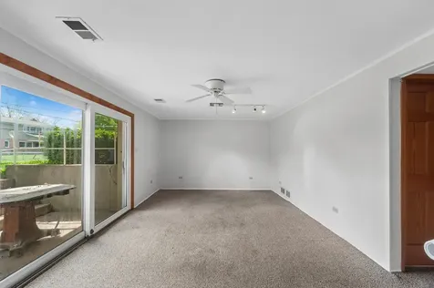 2007 North Spruce Terrace Arlington Heights IL 60004