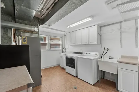 2007 North Spruce Terrace Arlington Heights IL 60004