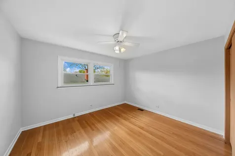 2007 North Spruce Terrace Arlington Heights IL 60004