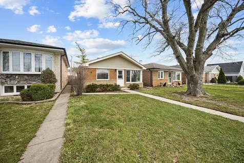 7727 New England Avenue Burbank IL 60459