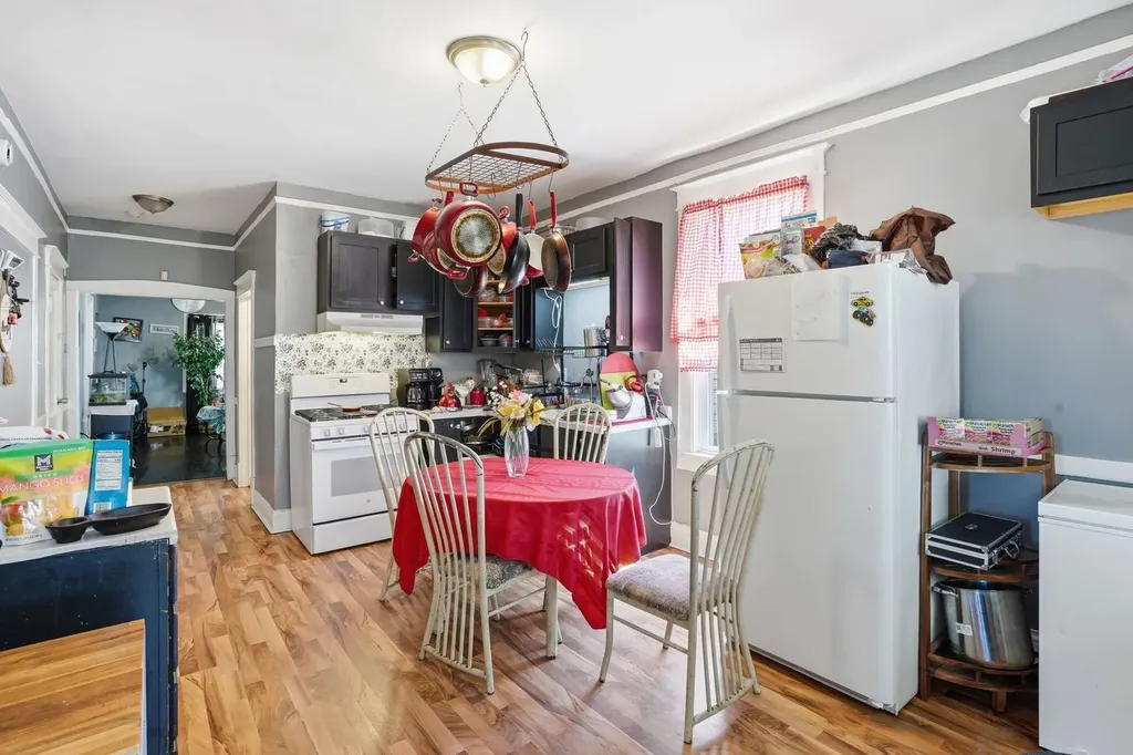 7230 South Talman Avenue Chicago IL 60629