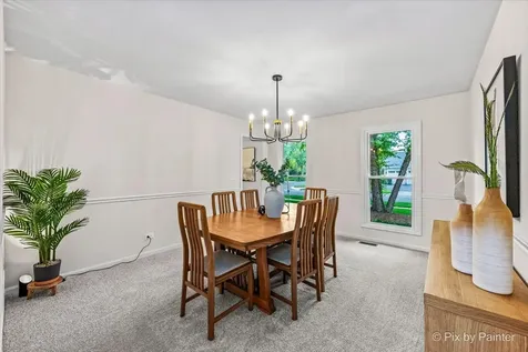 1661 Kensington Drive Algonquin IL 60102