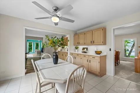 1661 Kensington Drive Algonquin IL 60102