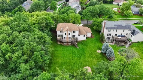 1661 Kensington Drive Algonquin IL 60102