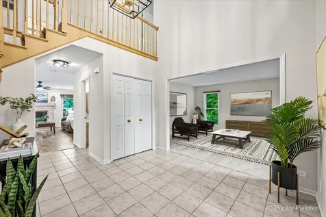1661 Kensington Drive Algonquin IL 60102