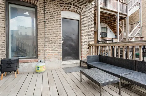 1304 West Ohio Street Chicago IL 60642
