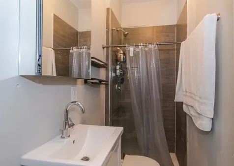 1304 West Ohio Street Chicago IL 60642