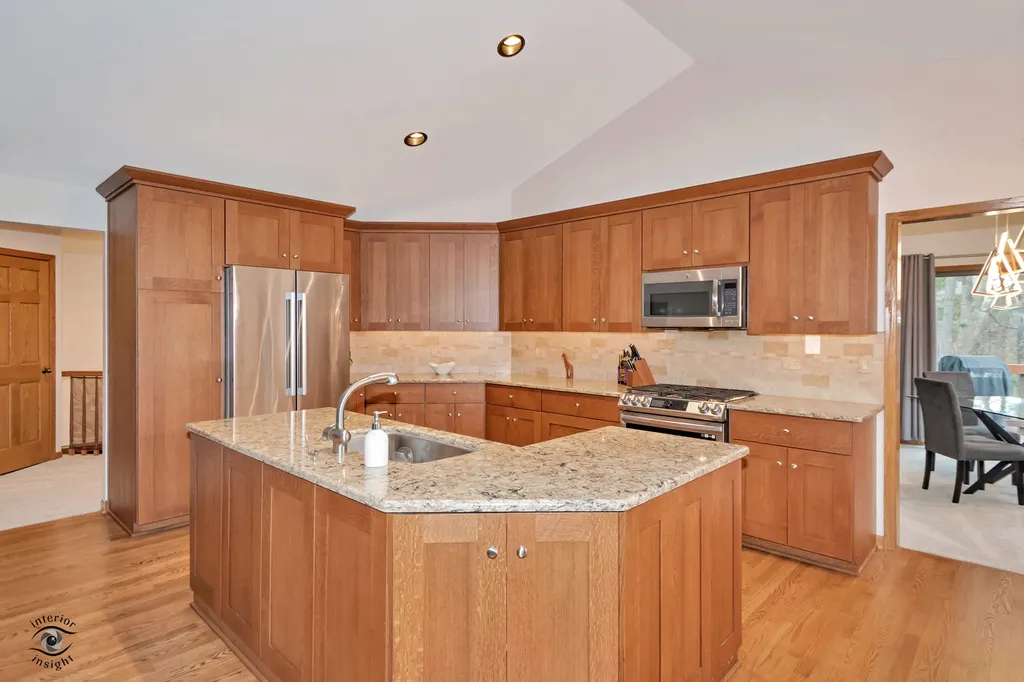 1121 Lacebark Court Darien IL 60561