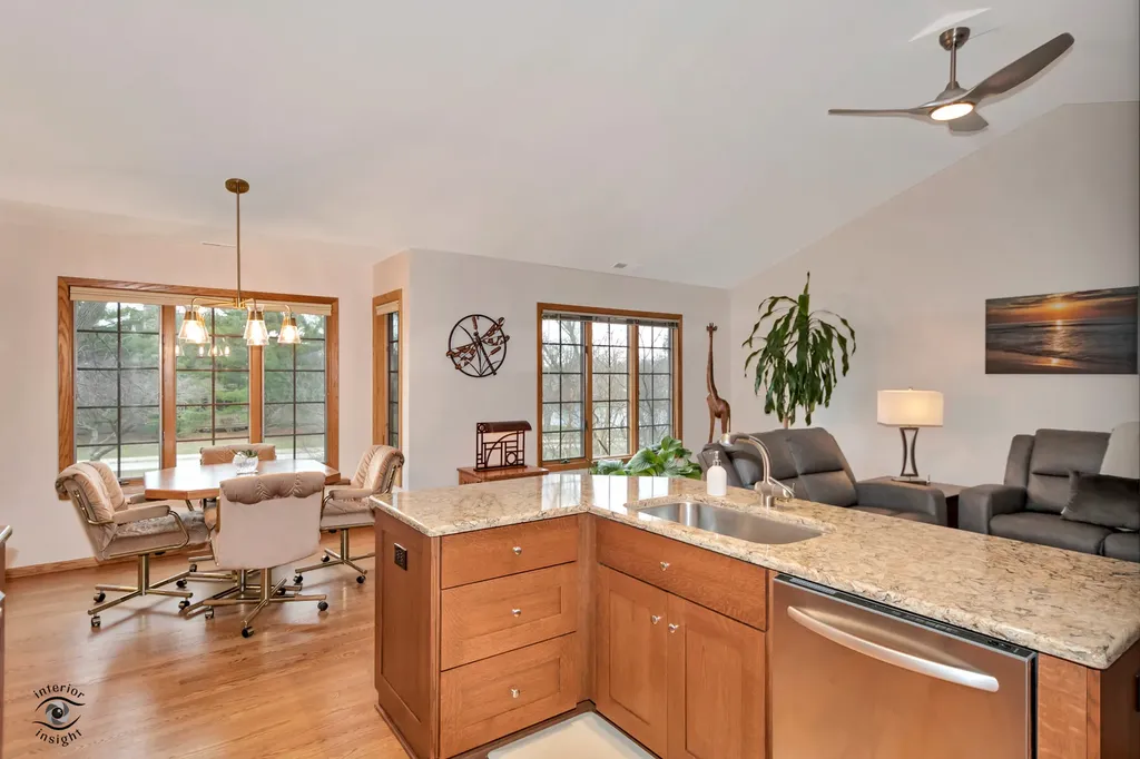 1121 Lacebark Court Darien IL 60561