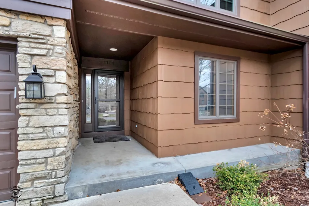 1121 Lacebark Court Darien IL 60561