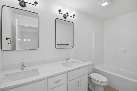 1418 Tinley Lane Mahomet IL 61853