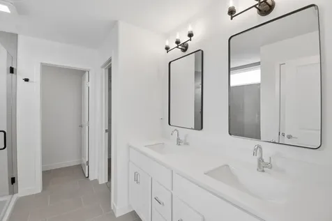 1418 Tinley Lane Mahomet IL 61853