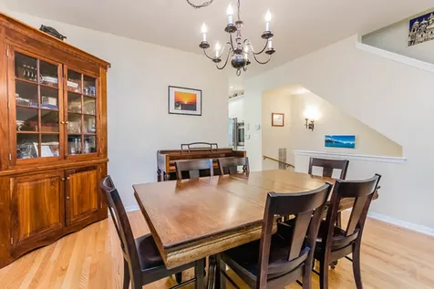 220 West Scott Street Chicago IL 60610