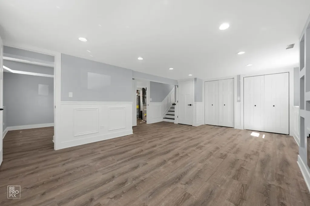 7954 South Kedvale Avenue Chicago IL 60652