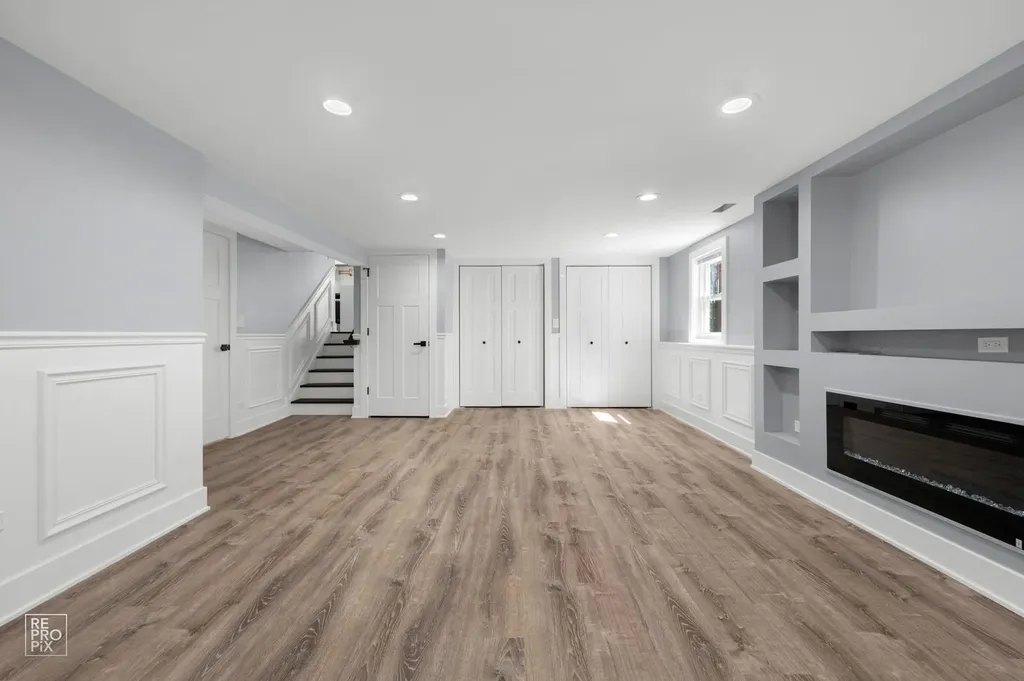 7954 South Kedvale Avenue Chicago IL 60652