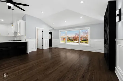 7954 South Kedvale Avenue Chicago IL 60652