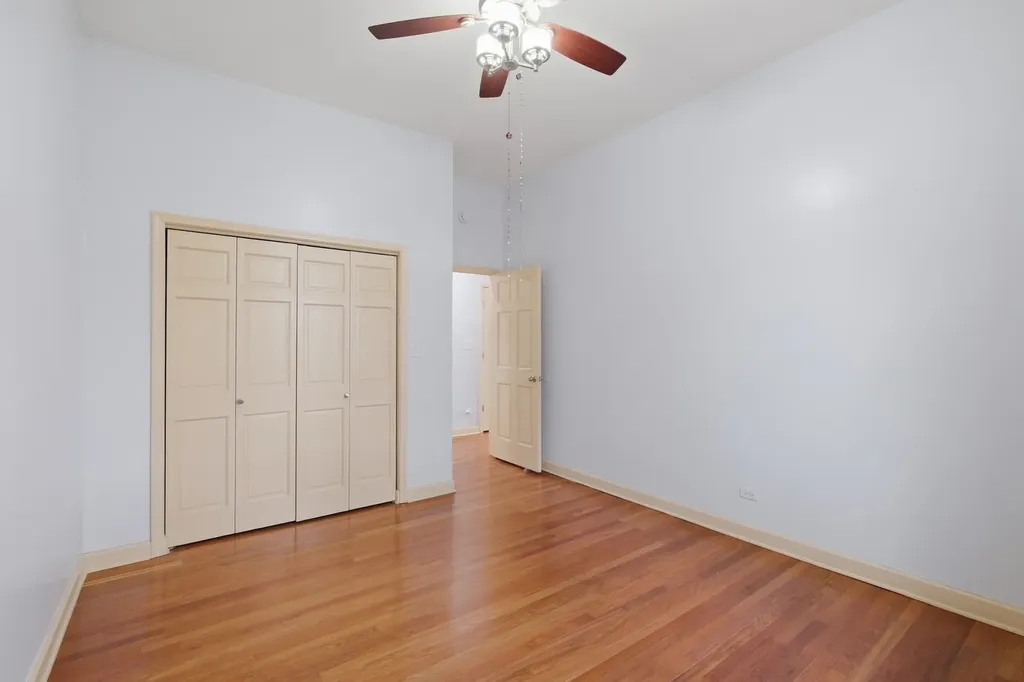 2843 South Wells Street Chicago IL 60616