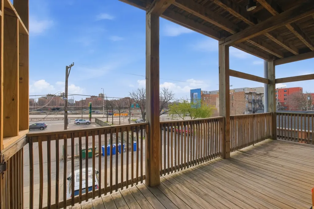 2843 South Wells Street Chicago IL 60616