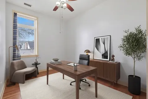 2843 South Wells Street Chicago IL 60616