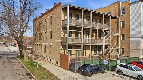 2843 South Wells Street Chicago IL 60616