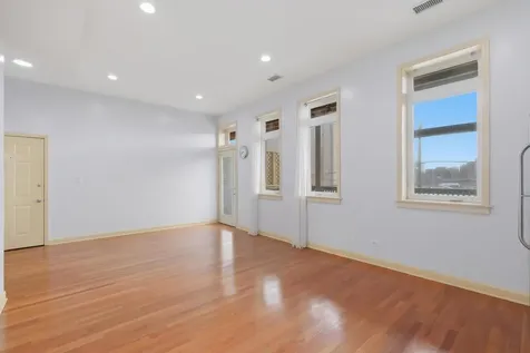 2843 South Wells Street Chicago IL 60616