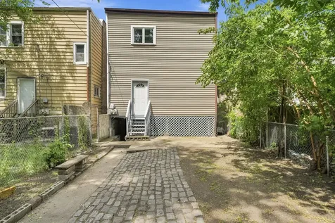 7439 South Ellis Avenue Chicago IL 60619