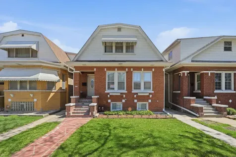 3135 North Kilbourn Avenue Chicago IL 60641