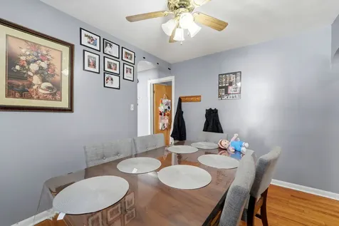 3135 North Kilbourn Avenue Chicago IL 60641