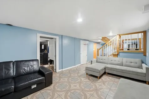 3135 North Kilbourn Avenue Chicago IL 60641