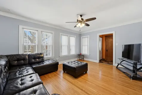 3135 North Kilbourn Avenue Chicago IL 60641