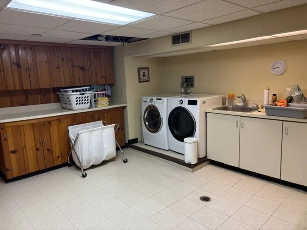 459 East Ridge Avenue Elmhurst IL 60126