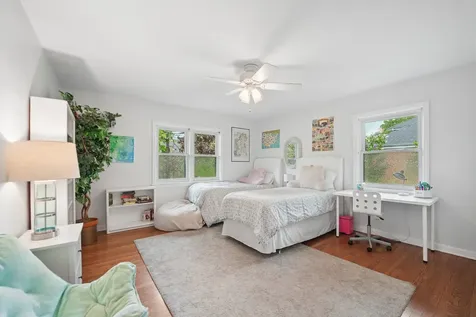 459 East Ridge Avenue Elmhurst IL 60126