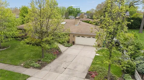459 East Ridge Avenue Elmhurst IL 60126