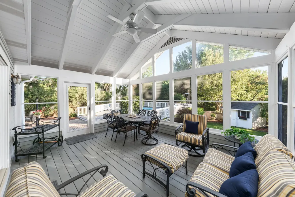 1177 Kenilworth Circle Naperville IL 60540