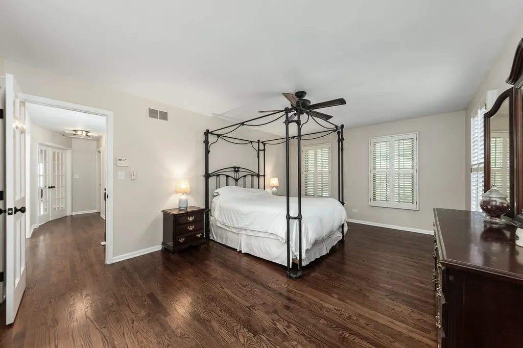 1177 Kenilworth Circle Naperville IL 60540