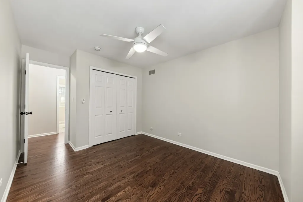 1177 Kenilworth Circle Naperville IL 60540