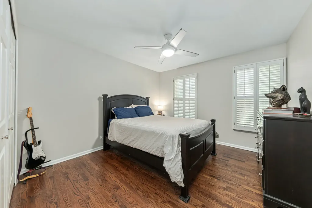 1177 Kenilworth Circle Naperville IL 60540