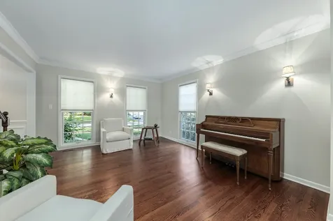 1177 Kenilworth Circle Naperville IL 60540