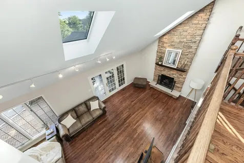 1177 Kenilworth Circle Naperville IL 60540