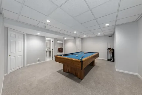 1177 Kenilworth Circle Naperville IL 60540