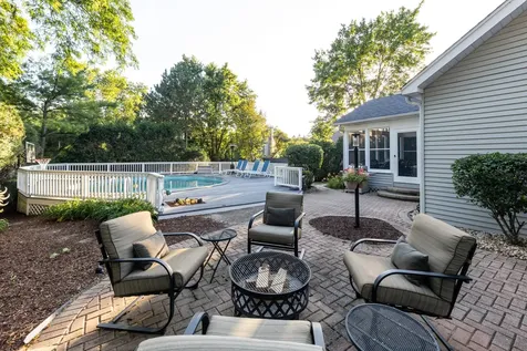 1177 Kenilworth Circle Naperville IL 60540