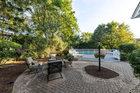 1177 Kenilworth Circle Naperville IL 60540