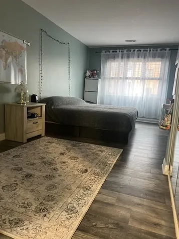 9355 Landings Lane Des Plaines IL 60016