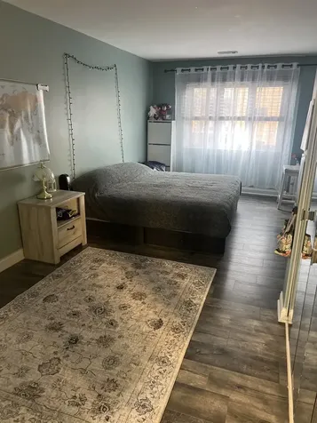 9355 Landings Lane Des Plaines IL 60016