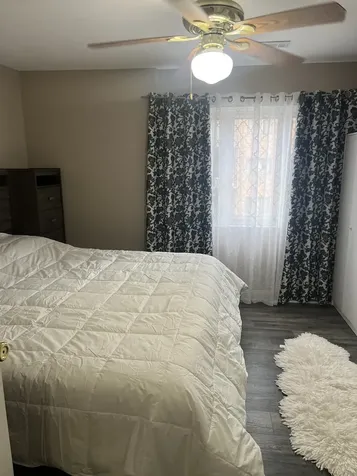 9355 Landings Lane Des Plaines IL 60016