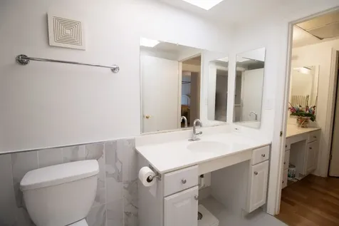 120 Carriage Way Drive Burr Ridge IL 60527