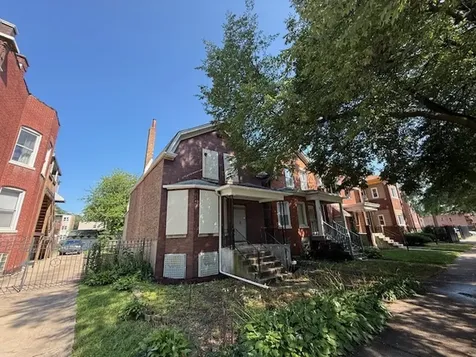 7045 South Prairie Avenue Chicago IL 60637
