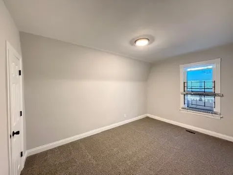 7045 South Prairie Avenue Chicago IL 60637